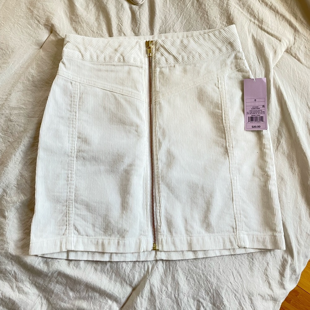 Wild Fable Size 0 White Corduroy Skirt
